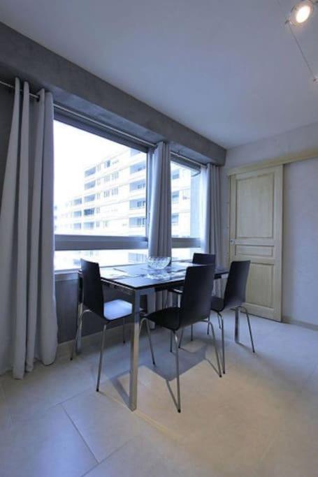קורבוו Appartement Avec Ascenseur La Defense מראה חיצוני תמונה
